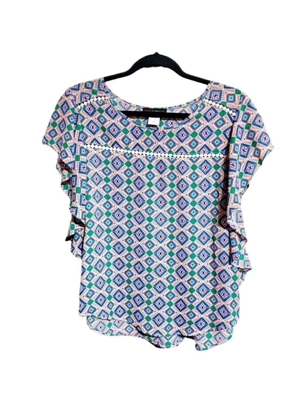 Jennie & Marlis petite M Geometric design flowy butterfly sleeve blouse